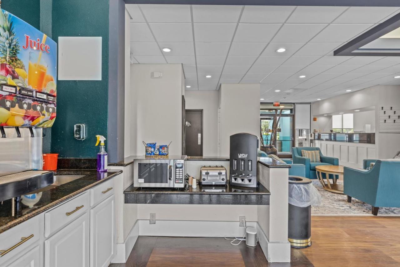 Garnet Inn & Suites, Morehead City Near Atlantic Beach エクステリア 写真