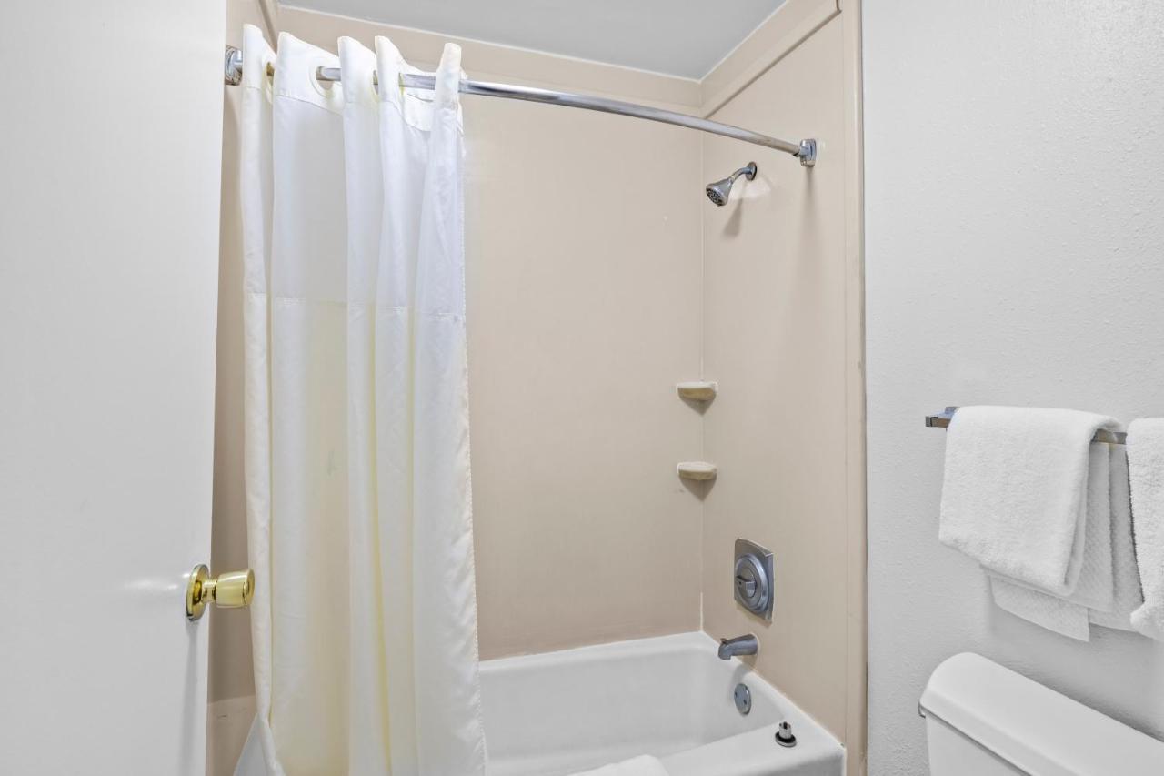 Garnet Inn & Suites, Morehead City Near Atlantic Beach 部屋 写真