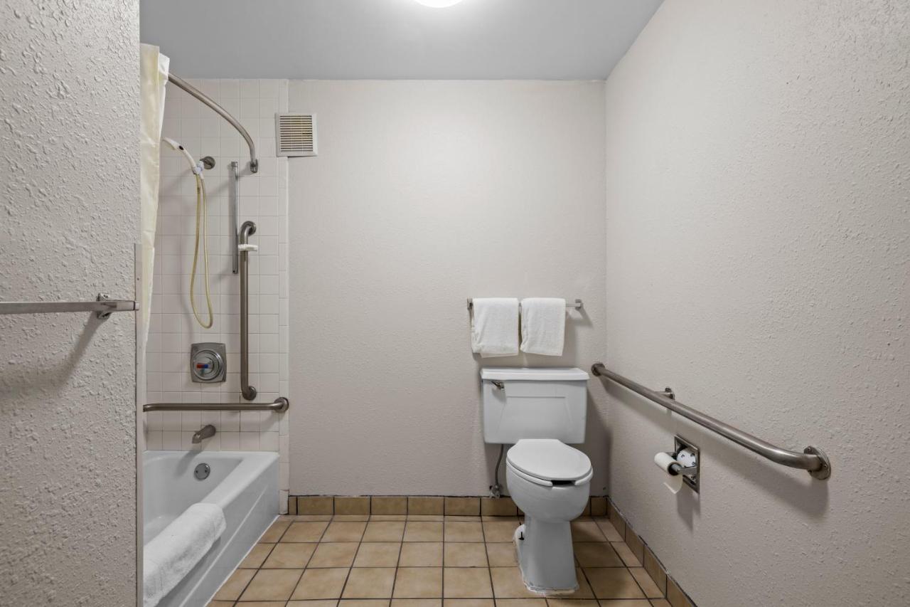 Garnet Inn & Suites, Morehead City Near Atlantic Beach 部屋 写真