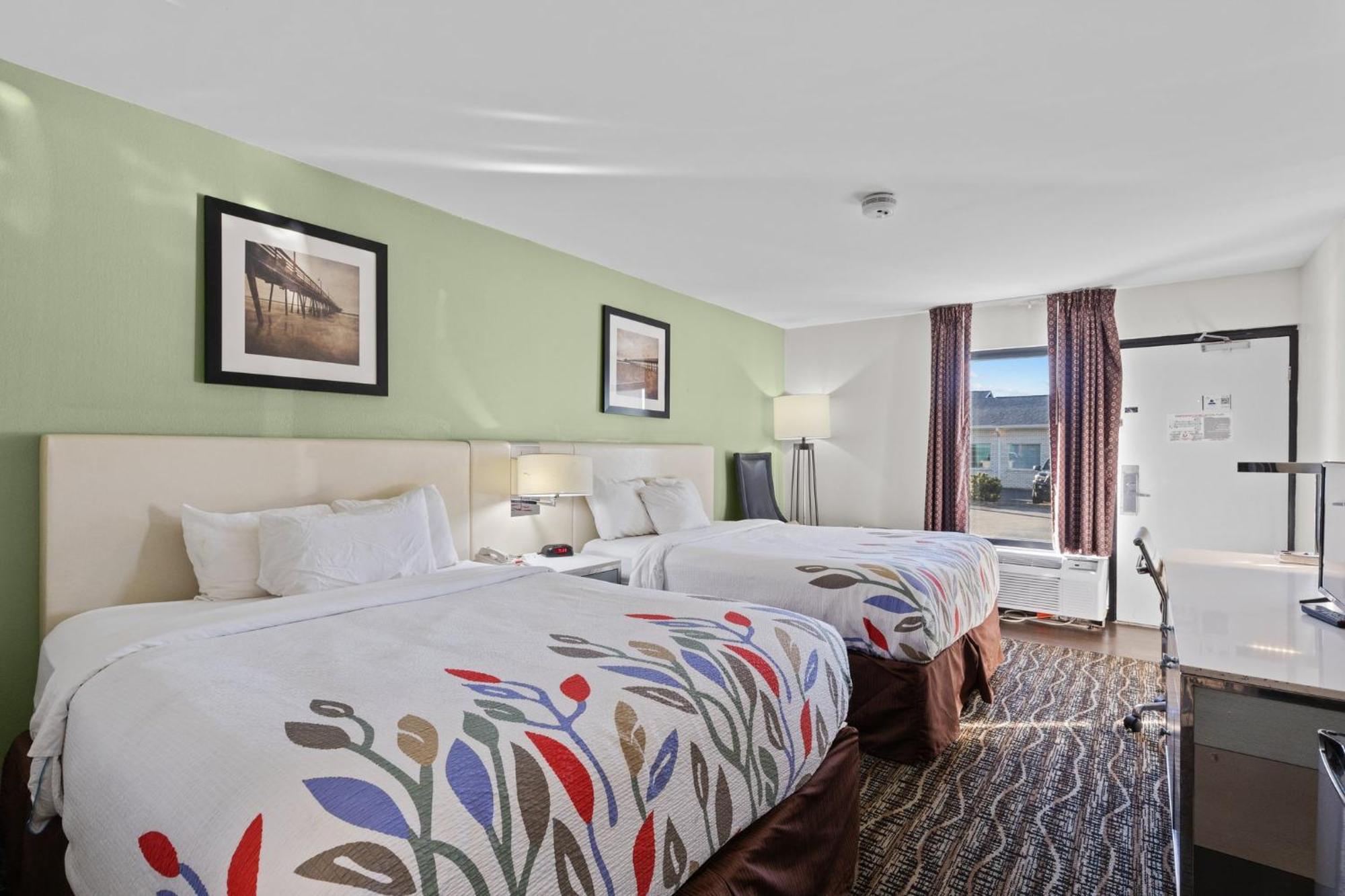 Garnet Inn & Suites, Morehead City Near Atlantic Beach エクステリア 写真
