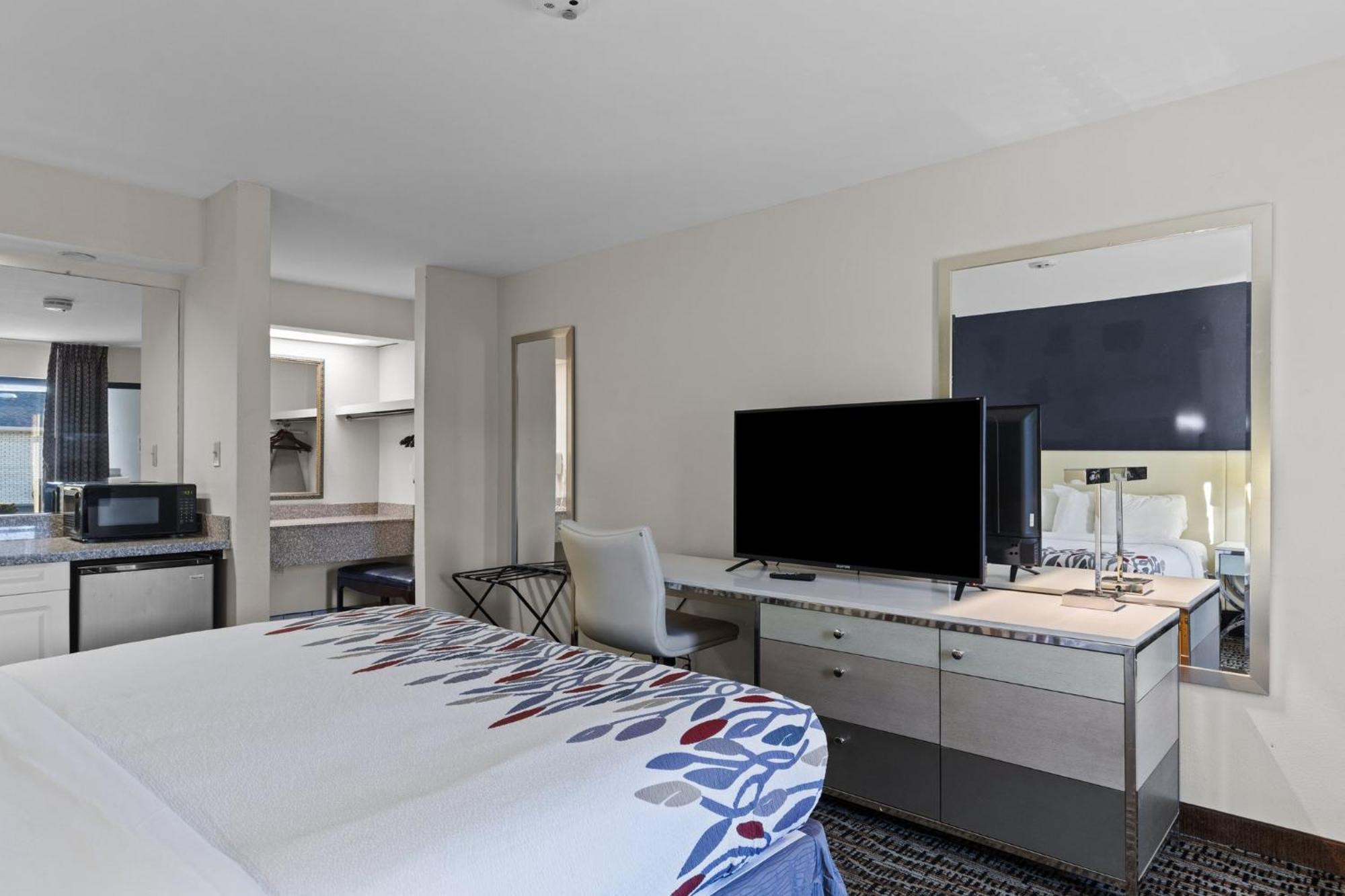 Garnet Inn & Suites, Morehead City Near Atlantic Beach エクステリア 写真