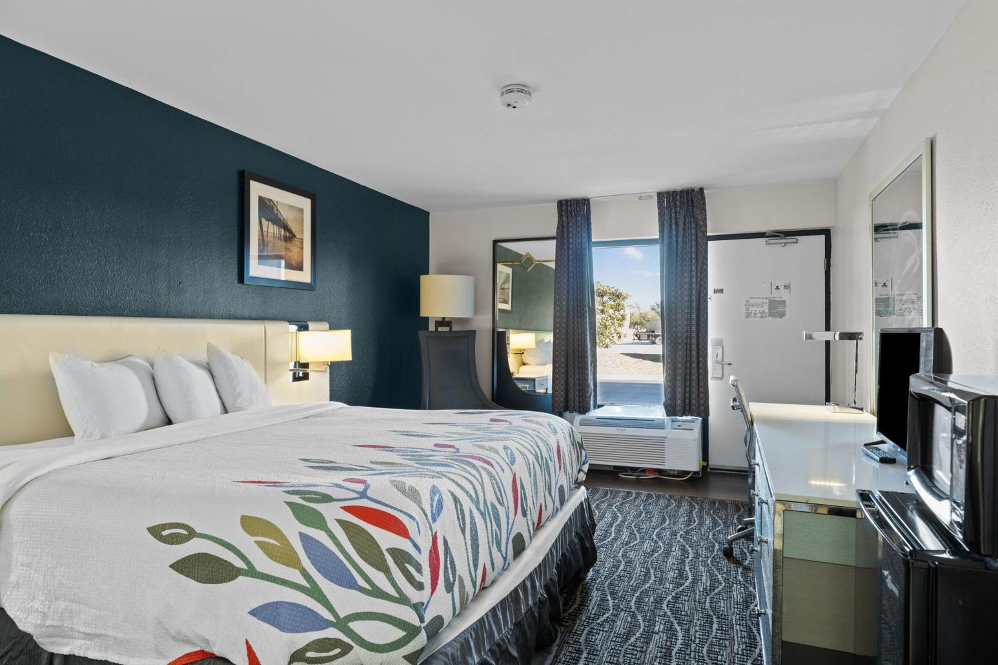 Garnet Inn & Suites, Morehead City Near Atlantic Beach エクステリア 写真